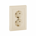 Розетка 2гн с З/К с/у крем в сборе 16А Valena DIY Legrand Розетка 2гн с З/К с/у крем в сборе 16А Valena DIY Legrand