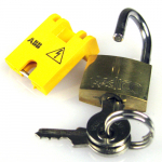 Замок SA3 (замок, адаптер замка и 2 ключа) для S200, S280 Замок SA3 (замок, адаптер замка и 2 ключа) для S200, S280