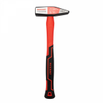 Молоток слесарный REXANT с фибергласовой рукояткой 600 г Молоток слесарный REXANT с фибергласовой рукояткой 600 г
