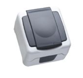 Розетка 1гн с З/К с крыш. о/у серый пружинный зажим 16А IP44 Nemliyer plus Makel (1/12/120)