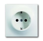 Розетка ABB Impuls 1-мест. механизм с накладкой с З/К скр. уст-ки16А 220-250В IP20 белый