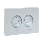 Розетка 2гн без З/К со шторками, с рамкой, алюминий Эпика EKF
