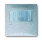 Датчик движения Busch-Wächter 180 UP Сенсор Комфорт II, с мультилинзой, серия impuls, цвет серебристый металлик Датчик движения Busch-Wächter 180 UP Сенсор Комфорт II, с мультилинзой, серия impuls, цвет серебристый металлик