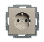 Розетка ABB Basic 55 1-мест. механизм с накладкой с З/К скр. уст-ки16А 220-250В со шторками IP20 шампань Розетка ABB Basic 55 1-мест. механизм с накладкой с З/К скр. уст-ки16А 220-250В со шторками IP20 шампань