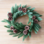 Еловый венок с шишками, диаметр 45см, Литой Neon-Night (1/1/8)