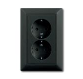 Розетка ABB Basic 55 2-мест. моноблок с рамкой с З/К скр. уст-ки16А 220-250В IP20 черный Розетка ABB Basic 55 2-мест. моноблок с рамкой с З/К скр. уст-ки16А 220-250В IP20 черный