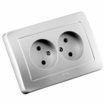 Розетка HEGEL 2-мест. в сборе с корпусом без З/К скр. уст-ки16А 220-250В IP20 серебро Розетка HEGEL 2-мест. в сборе с корпусом без З/К скр. уст-ки16А 220-250В IP20 серебро