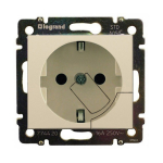 Розетка 1гн с З/К с/у крем механизм на винтах с мех.выталк. 16А Valena Classic Legrand Розетка 1гн с З/К с/у крем механизм на винтах с мех.выталк. 16А Valena Classic Legrand