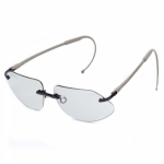 Спортивные очки с серым спортивным заушником