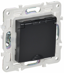 Розетка 1гн с З/К с крыш. шторки с/у черный механизм 16А IP44 SK-R11Bl SKANDY IEK (1/10/100)