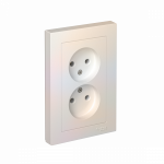 Розетка 2гн без З/К с/у жемчуг в сборе 16А AtlasDesign Systeme Electric (1/6)