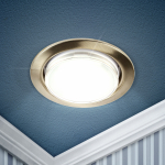 Светильник встраив под лампу GX53 бронза с кольцом KL35 SB /1 (к) ЭРА (1/80) Светильник встраив под лампу GX53 бронза с кольцом KL35 SB /1 (к) ЭРА (1/80)