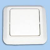 Выключатель 1кл с/у белый IP20 Беларусь (1/60) Выключатель 1кл с/у белый IP20 Беларусь (1/60)