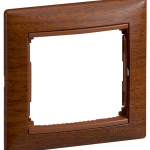 Рамка 1гн тонированное дерево Valena Legrand (1/10) Рамка 1гн тонированное дерево Valena Legrand (1/10)