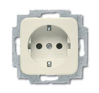 Розетка ABB Busch Duro 1-мест. механизм с накладкой с З/К скр. уст-ки16А 220-250В IP20 крем.-белый Розетка ABB Busch Duro 1-мест. механизм с накладкой с З/К скр. уст-ки16А 220-250В IP20 крем.-белый