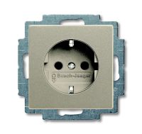 Розетка ABB Basic 55 1-мест. механизм с накладкой с З/К скр. уст-ки16А 220-250В IP20 шампань Розетка ABB Basic 55 1-мест. механизм с накладкой с З/К скр. уст-ки16А 220-250В IP20 шампань