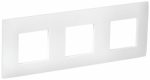 Рамка 3гн белый арктический SK-F03W SKANDY IEK (1/10/100) Рамка 3гн белый арктический SK-F03W SKANDY IEK (1/10/100)