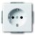 Розетка ABB Solo/future 1-мест. механизм с накладкой с З/К скр. уст-ки16А 220-250В IP20 белый Розетка ABB Solo/future 1-мест. механизм с накладкой с З/К скр. уст-ки16А 220-250В IP20 белый